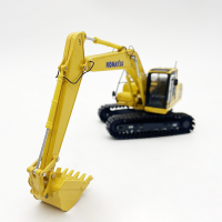 Komatsu โมเดลของเล่นรถขุด PC210รถโลหะจำลองของตกแต่ง1:50ประดับวิศวกรรมยานยนต์ดั้งเดิม