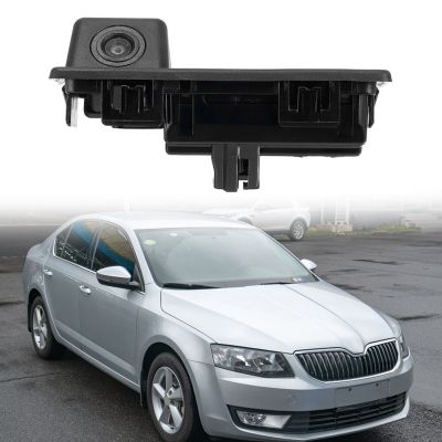 กล้อง Mk3สำหรับ Skoda Octavia กล้องท้ายรถติดตั้งได้ง่ายที่จับล็อคประตูความสว่างต่ำเฉียบ