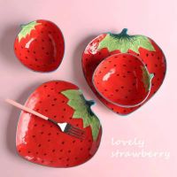 ?สตรอเบอร์รี่? [strawberry] ต้นฉบับ ถาดไม้ใส่เงินINS สไตล์น่ารักสตรอเบอร์รี่อาหารสร้างสรรค์เซรามิกบ้านช้อนส้อมชุดบนโต๊ะอ