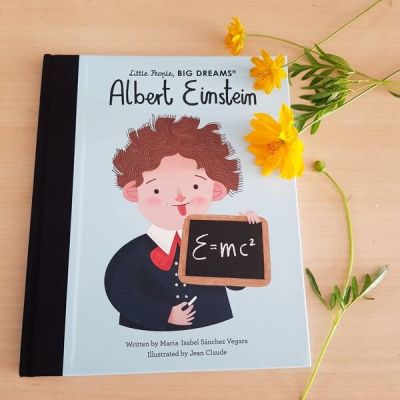 [หนังสือ เด็ก] Albert Einstein:Little People, BIG DREAMS Volume 69 ของแท้ พร้อมส่ง ปกแข็ง