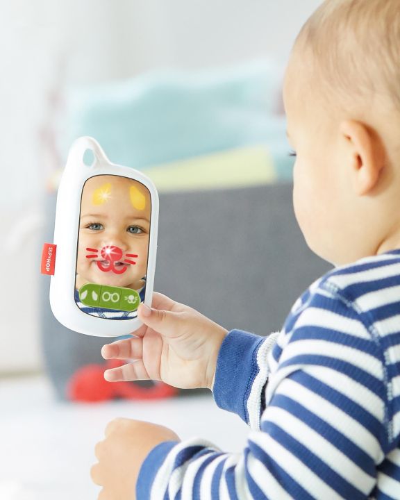 skip-hop-explore-amp-more-selfie-phone-ของเล่นโทรศัพท์-เด็กๆ-สนุกเรียนรู้-กับการเซลฟี่-ด้วยผิวกระจกบนโทรศัพท์