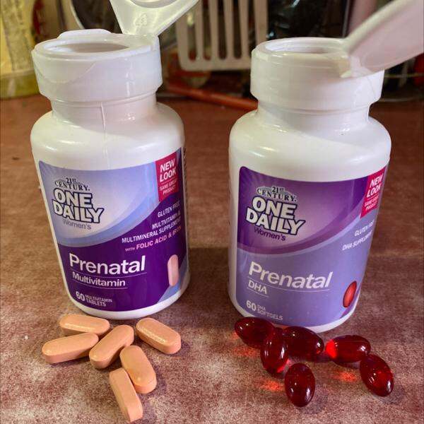 วิตามินเตรียมตั้งครรภ์-prenatal-multivitamin-60-tablets-plus-dha-200-mg-60-softgels-2-bottles-21st-century-คนท้อง-ให้นมบุตร