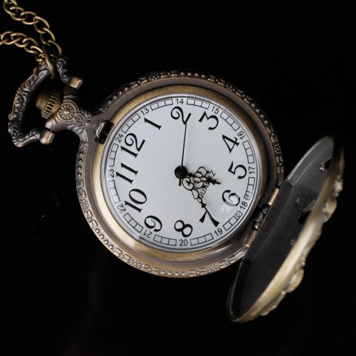 นาฬิกาพกควอตซ์สำหรับทุกเพศจี้นาฬิกาของขวัญสร้อยคอเฉพาะตัวใหม่แกะลายฉลุรูปลิง12ราศี