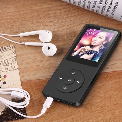 mp3mp4 เครื่องเล่นนาฬิกาปลุกการ์ด Walkman แบบพกพาและมีหน้าจอมินิฟังเพลงบันทึกนักเรียนของแท้ 2023