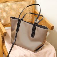 MOLISA Polyester Crossbody Shoulder Bag  กระเป๋าสะพายข้างผู้หญิง