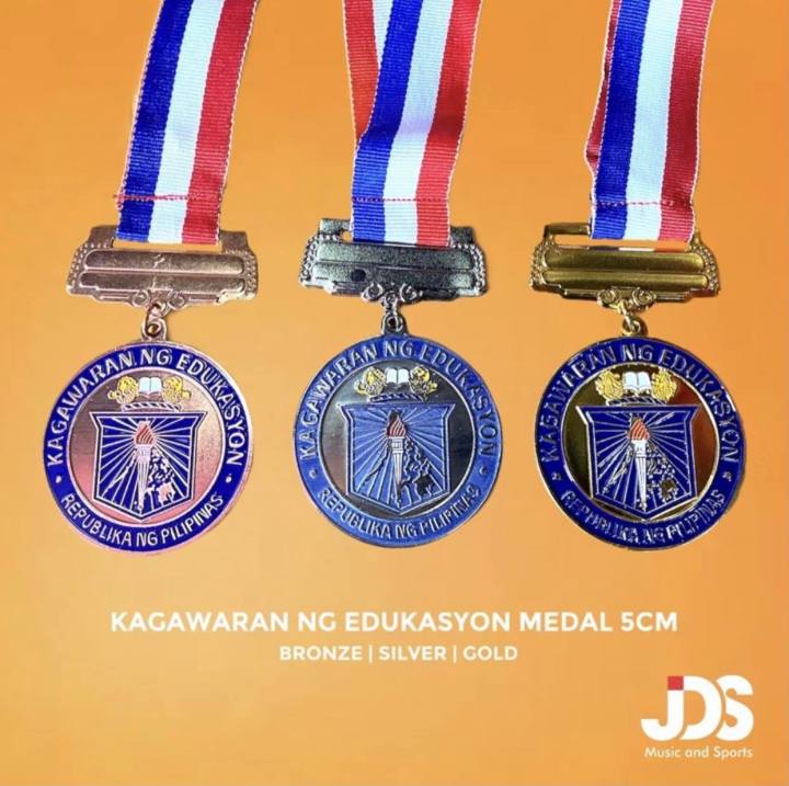 Kagawaran Ng Edukasyon Medal 5cm 