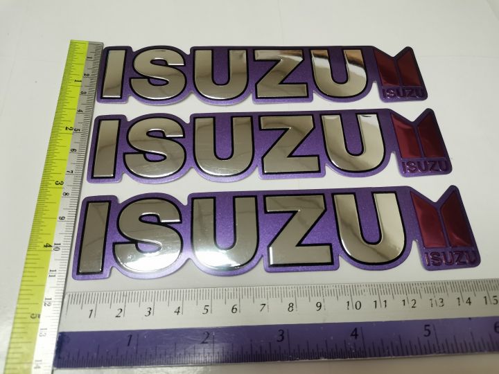 สติ๊กเกอร์ฟอยด์-ปั๊มนูน-คำว่า-isuzu-ติดรถ-แต่งรถ-อีซูซุ-sticker-สวย-งานดี-หายาก-ติดท้ายรถ-ติดประตูรถ-ติดข้างรถ-ติดข้างประตูรถ