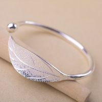 PICKYZ 2019 New Fashion Bangles Leaves Jewelry Silver Color Womens Charm Bangle Bracelet For Gift cuff bracelets