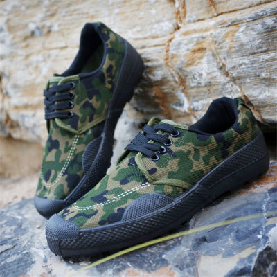 ✽✾รองเท้าเดินป่า(หุ้มข้อ),ทำสวน ทหาร Hiking Shoesรองเท้าลายพราง รองเท้าลายทหาร รองเท้าผ้าใบ👟