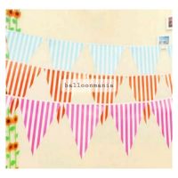 ธงราว ธงสามเหลี่ยม ธงลายทาง stripe flag paper bunting ธงปาร์ตี้ ธงอีเว้นท์ ธงตกแต่ง ธงพร็อพ ธงวันเกิด