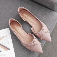 Pointed Toe Flat Shoes Womens 2022 New Low-heeled Shallow Mouth Korean Beanie Shoes Fashion All-match Work Shoes for Women