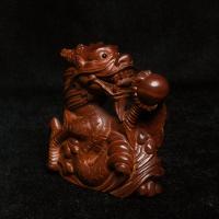 ญี่ปุ่น wood มือแกะสลักสัตว์มังกรรูปปั้น Netsuke ของขวัญคอลเลกชัน5.7เซนติเมตร