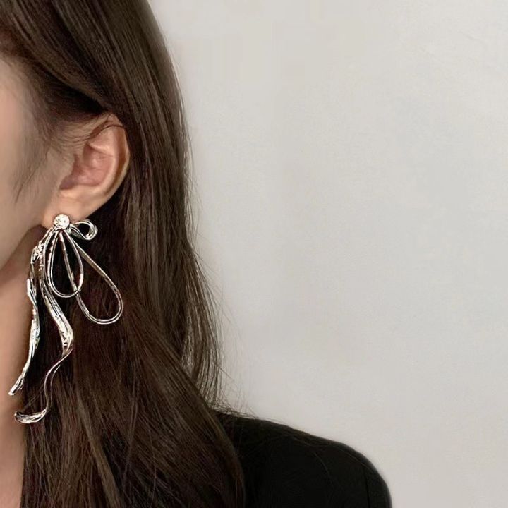 trendy-ribbon-tassel-earrings-alloy-dangle-earrings-high-end-and-versatile-earrings-sweet-and-cool-style-earrings-female-niche-design-earrings