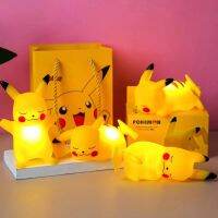 ขายส่ง!!!10ชิ้นPokemon Pikachu Night Light เรืองแสงของเล่นน่ารัก Pikachu พ็อกเก็ตมอนสเตอร์ Mini Creative Design โคมไฟข้างเตียงเครื่องประดับวันเกิด