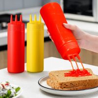 hotx【DT】 300/400/650ml Squeeze Bottle 3 Holes Condiment Dispenser Sauce Vinegar Ketchup Cruet Sauces