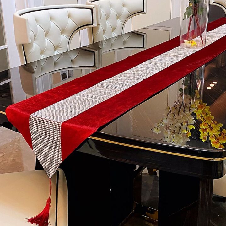 1pcs-modern-table-runner-flannel-diamond-table-marriage-runners-pillow-case-table-mat-for-wedding-chirstmas-decoration
