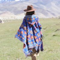 Hot sell National wind belt hat shawl cloak lijiang xinjiang northwest Tibet tourism wear take photos to keep warm with a cloak