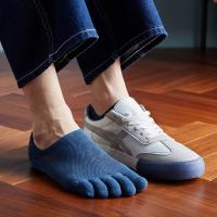 ถุงเท้า5นิ้ว ถุงเท้ากีฬา ถุงเท้าวิ่ง มีแถบกาวไม่หลุดง่าย ถุงเท้าสำหรับออกกำลังกาย ถุงเท้าแยกนิ้ว Cotton100% Five Toes Socks ถุงเท้าข้อเว้า