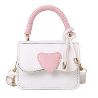 MOJOYCE ผู้หญิงกระเป๋าสะพายขนาดเล็กรักรูปหัวใจหนังสีตีออกแบบกระเป๋า Crossbody