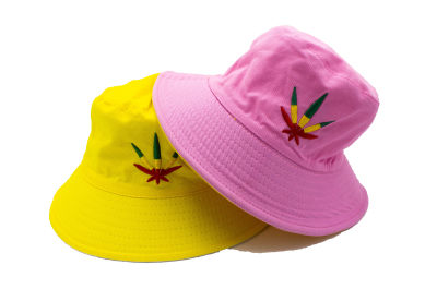 2ด้านลายกัญชาสามสี-ชมพู-เหลือง หมวกบักเก็ต ใส่ได้สองด้าน สายเขียว ลายกัญชา หมวกปี​กรอบ​ แฟชั่น​เกาหลี Backet hat หมวกน่ารัก หมวกสวย,หมวก พร้อมส่ง