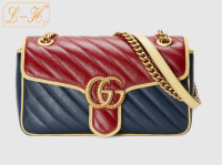 GUCCI GGMarmont โลโก้ทอง Mammon โลโก้สีบล็อกหนังผ้านวมโซ่ไหล่ข้ามร่างกายกระเป๋า S ผู้หญิงสีฟ้า / สีแดง=