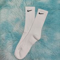 {Socks Shop} Nike ถุงเท้ายาวผ้าฝ้ายรองรับการกระแทกสำหรับการฝึกซ้อมทุกวัน (ถุงเท้า1คู่เท่านั้น)