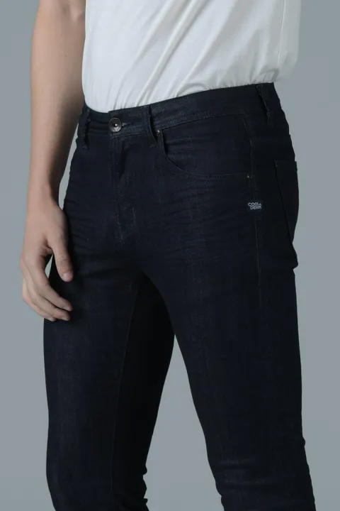 mc-jeans-mc-cool-กางเกงยีนส์ทรงขาเดฟ-quick-dry-แห้งไวไม่กักเก็บความชื้น-ใส่แล้วไม่ร้อน-mad6223