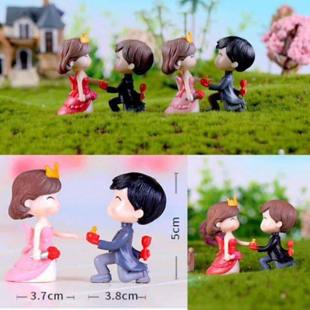 couple-cartoon-miniature-figurines-lover-resin-garden