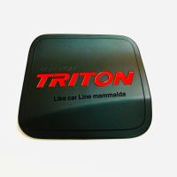 ไทรทัน triton ปี 2018-2020 ครอบฝาถังน้ำมันรุ่น4ประตู สีดำโลโก้แดง