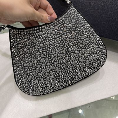 P-BD1BC169-B Women Shoulder Hobos Diomand 2022 new Trend Shoulder Bags 2022 Fahsion Small Handbags Black Solid Women Tote