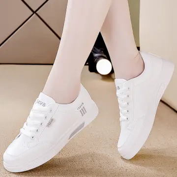 White sales summer sneakers