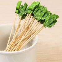 100 Pcs Food Picks Bento Box Picks Disposable Food Toothpicks Bamboo Cactus Shape Salad Sticks for Banquet