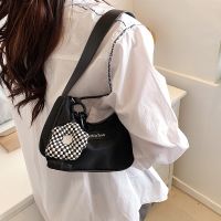 Western style shoulder bag 2022 new trendy ins temperament armpit bag casual bag Japanese and Korean small bag womens bag