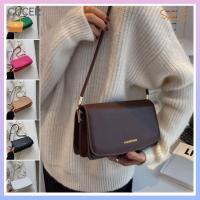 CBT โซ่ห่วงโซ่ กระเป๋าสะพายไหล่แบบสั้น หนังพียู สีทึบทึบ กระเป๋า Crossbody ของใหม่ สี่เหลี่ยมสี่เหลี่ยม ถุงใต้วงแขน สำหรับผู้หญิง