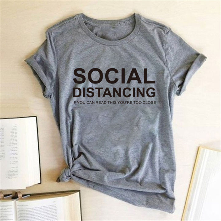 in-stock-social-distancing-จดหมาย-t-เสื้อคอกลมชายหญิง