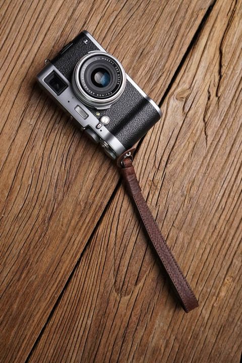 handmade-genuine-leather-camera-wrist-strap-for-sony-a7c-a9-ii-a9-a7r4-a7r3-a99-ii-a77-ii-a6100-a6600-a6300-a6400-a6500-a7s2