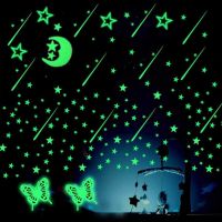 ♦ 40Pcs 3D Luminous Stars Glow In The Dark Wall Stickers For Kids Baby Rooms Bedroom Ceiling Home Decor Fluorescent Star Stickers