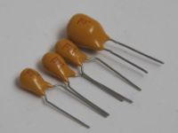 5PCS DIP Tantalum Capacitor 10V 16V 20V 25V 35V 50V 0.1/0.22/0.33/0.47/0.68/1/2.2/3.3/4.7/6.8/10/15/22/33/47/68/100/220 uF