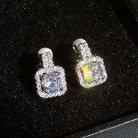 Huitan Classic Square Shape Women Stud Earring Full Paved CZ Zircon Stone Luxury Female Wedding Earring Jewelry New Arrival Item