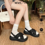 Giày Sandal Nữ MWC 2422 - Sandal Quai Chéo Cách Điệu Đế Bánh Mì Cao 5cm