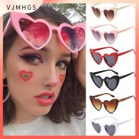 VJMHGS เครื่องประดับสำหรับผู้หญิง Clout Goggle แว่นกันแดดหัวใจรัก แว่นกันแดดรูปหัวใจ ป้องกัน UV400 แว่นตา แว่นกันแดดวินเทจ