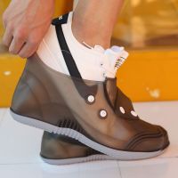 HOT★แฟชั่นลื่นบนรองเท้าผู้ชายและผู้หญิงปุ่มปิด PVC Galoshes 2021กันน้ำ Anti-Slip สำหรับรองเท้าผู้หญิง Rainboots