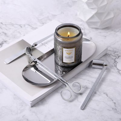 Creative home embossed glass scented candle smoke-free hand soy wax candles with hand gift box