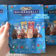 SOCOLA CAO CẤP GHIRARDELLI CHOCOLATE SNOWMEN ASSORTMENT 427,9G - USA