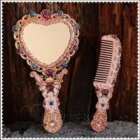 European Vintage Heart Shape Hand Mirror Makeup Mirror Frame Pocket Mirror Heart Mirror For Girl Gift J034