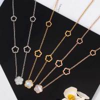 LOVR Fashion Snowflake Chain Choker Necklaces For Women Gold Silver Color Fashion Hollow Flower Pendants Chain Necklace Jewelry Fashion Chain Necklace