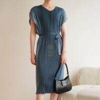 ✐ Aiden001 Average Size Summer Pleated Large Size Loose Casual V-Neck Gradient Color Tie-Able Dress 2963