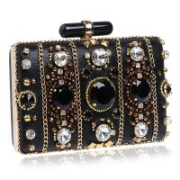 Embroidery Women Handbags Beaded Chain Accessory Metal Day Clutches Party Wedding Evening Bags One Side Diamonds Purse