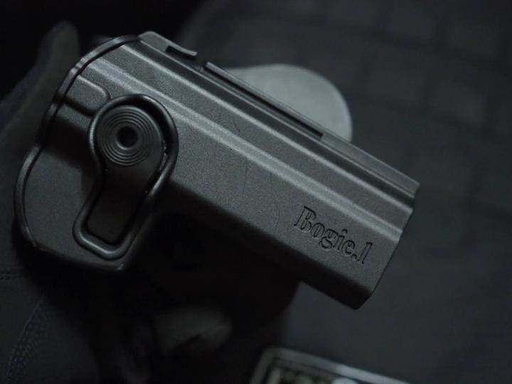 ซองพกนอก-โพลิเมอร์-ซอง-cz-75-b-compact-ซีแซด-75-b-คอมแพค-ซองโพลิเมอร์-bogie1-cz-75-b-compact-holster-ถนัดขวา