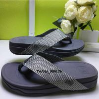 รองเท้าแตะ fitflop หูหนีบพื่นนิ่มใส่สบายใส้ได้ทั่งผู้หณิงและผู้ชาย